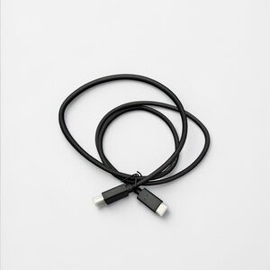 1 black HDMI Connection Cord